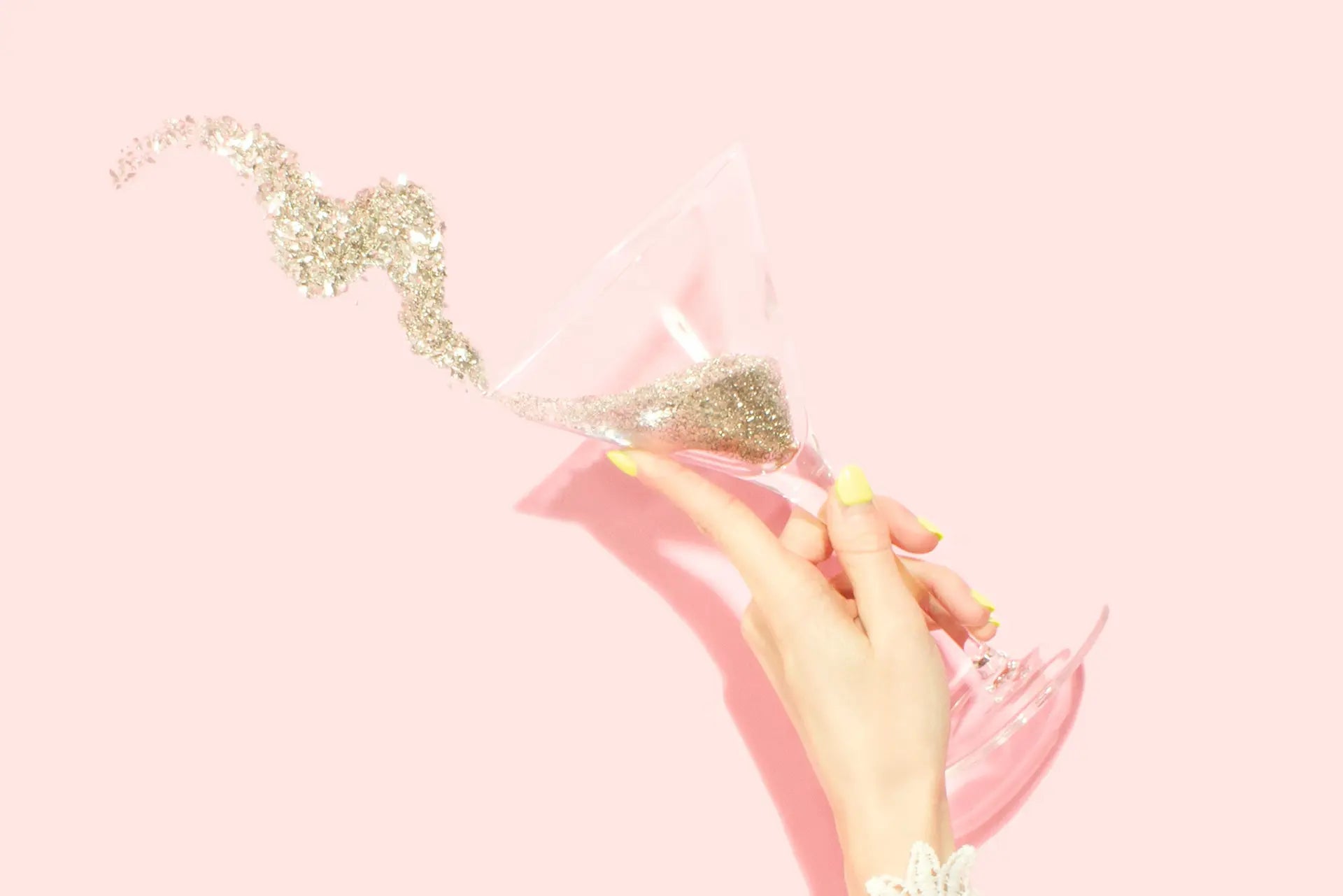 Future Mrs Jolie Fête UK - Party Supplies & Gifts