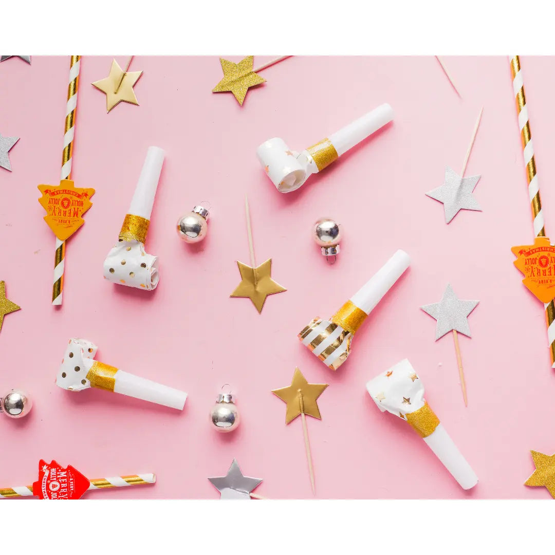 Kids birthday party decorations - Jolie Fete UK party supplies - Party blowers, straws and cupcake toppers