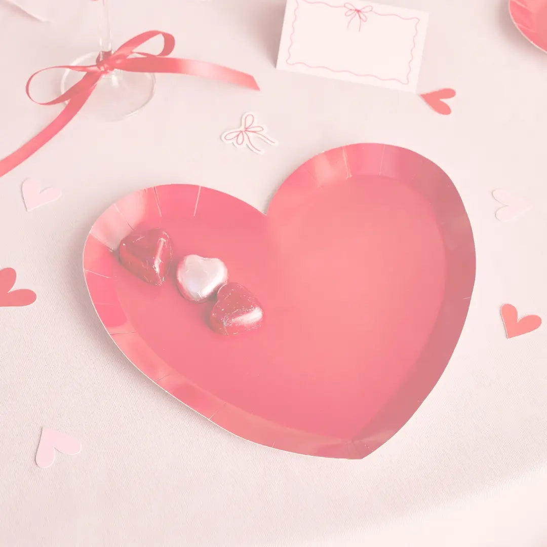 Valentine’s Day Party Decorations & Tableware | 20% Off Jolie Fête UK - Party Supplies & Gifts