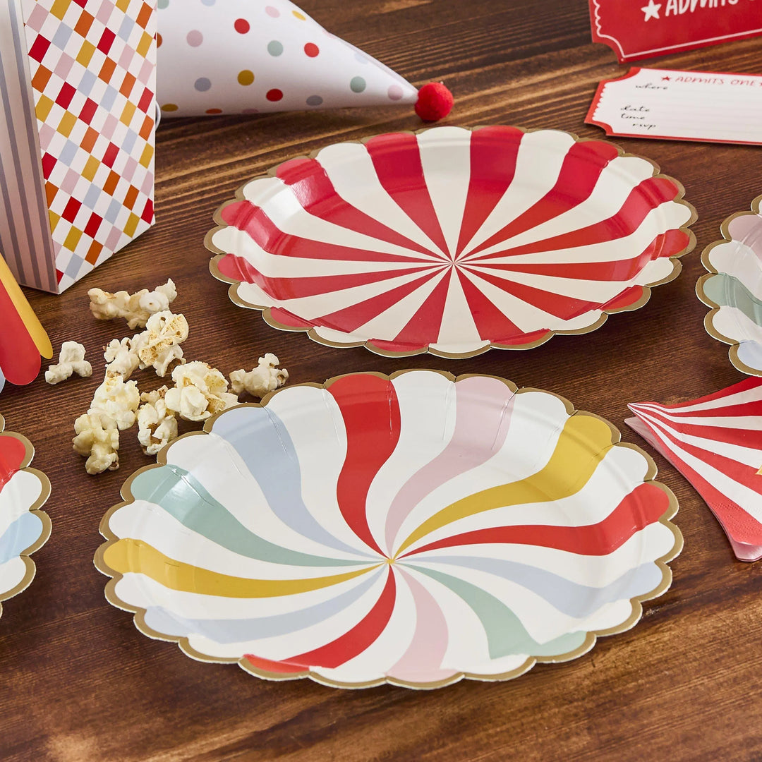 Circus Plates - Circus Party Paper Plates - Stripes And Swirls - Carnival Party - Funfair Theme - Kids Birthday Party Supplies - Pack of 8 - Jolie Fete UK