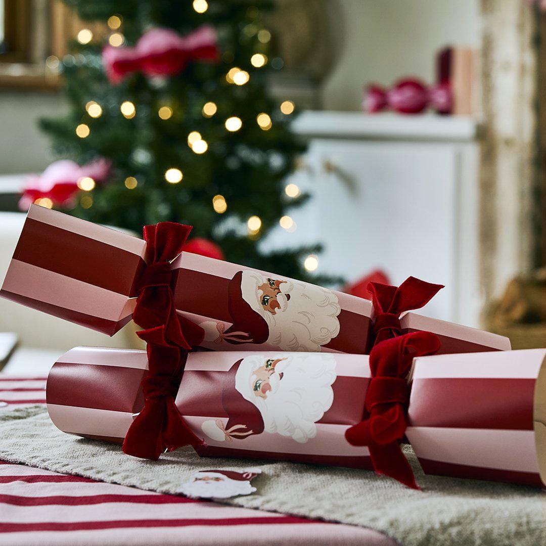 DIY Christmas Cracker Set - Pink & Red Santa Cracker Set - Vintage Christmas Party -Christmas Decorations - Retro Holiday Decor - Pack Of 6 - Jolie Fete UK