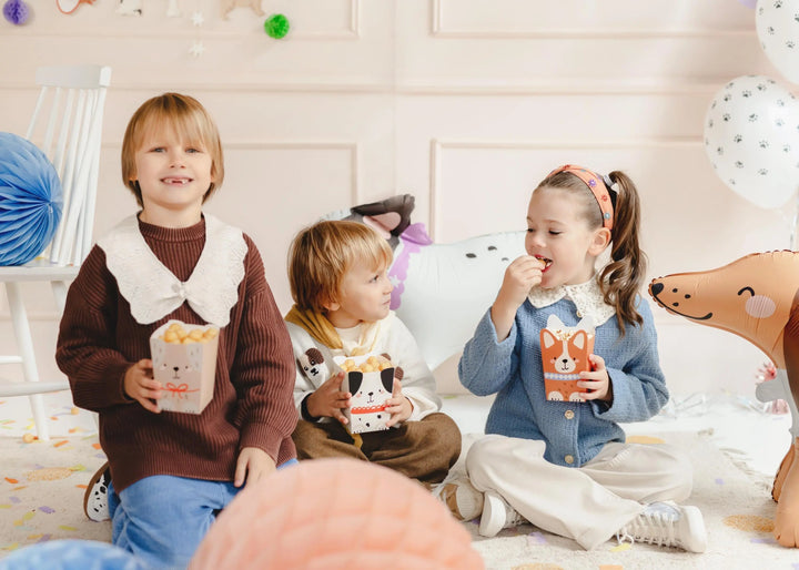 Dog Party Popcorn Boxes - Puppy Snack Treat Tubs - Party Favour Boxes - Kids Birthday Cinema Night - Food Containers - 4 Designs -Pack of 6 - Jolie Fete UK