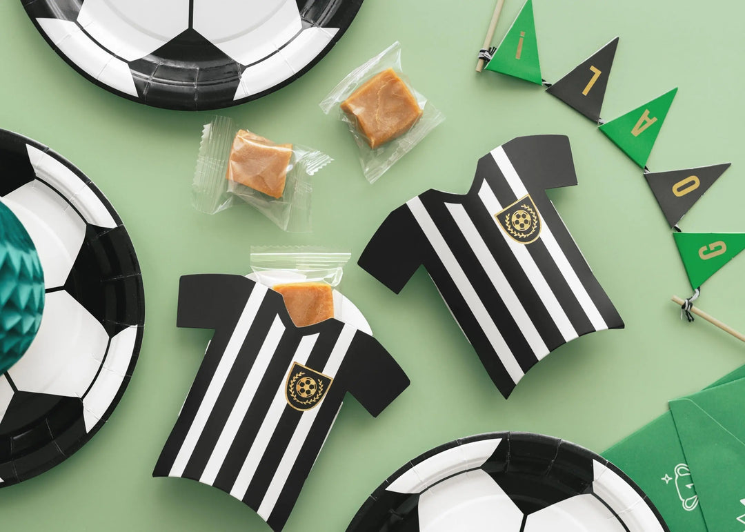 Football Shirt Favour Boxes - Black & White Striped Soccer Kit Gift Bags - Football Party Cake Boxes - Sports Birthday Treats - Pack Of 6 - Jolie Fete UK