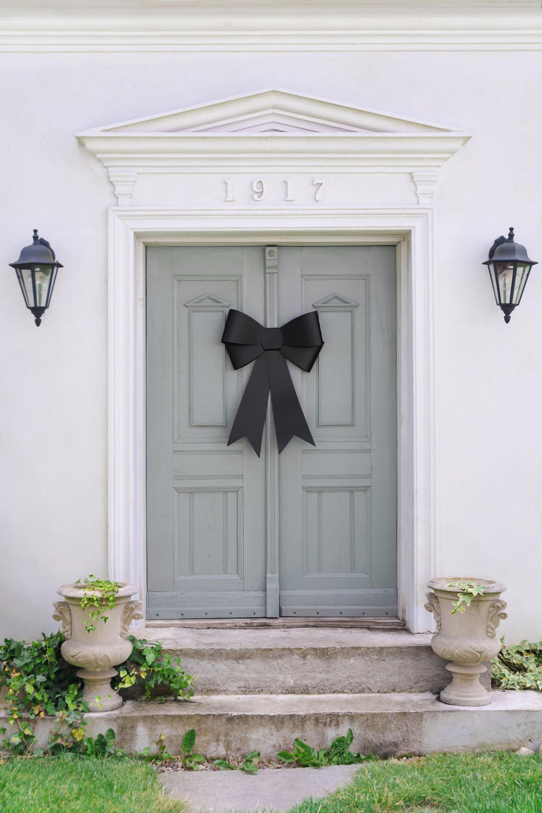 Giant Black Paper Bow Backdrop Decoration - 55x71cm DIY Self-Assembly Card Bow -Large Coquette Wall Decor For Monochrome Wedding Or Party - Jolie Fete UK