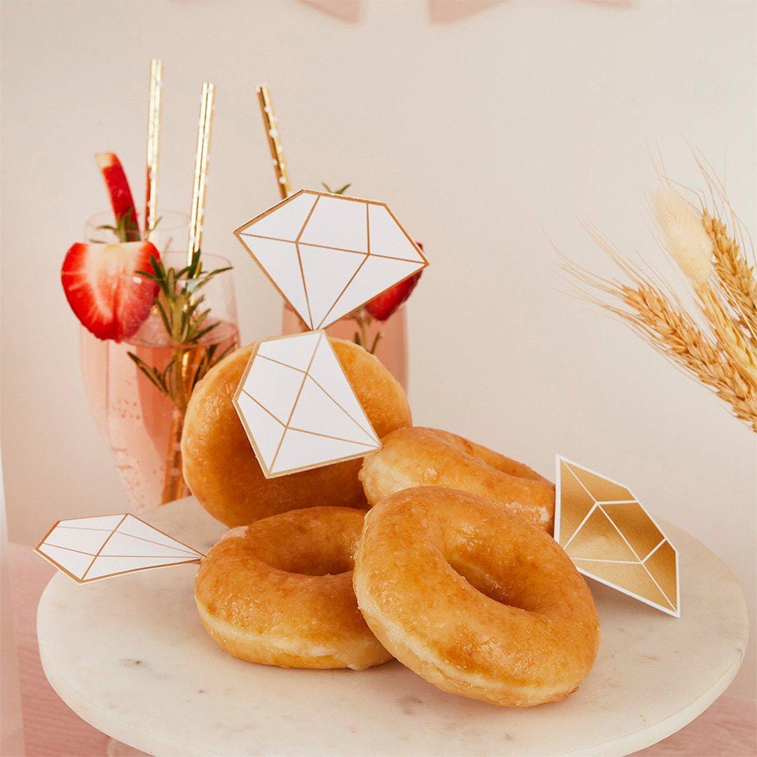 Gold Diamond Ring Cupcake Toppers - Gold & White Engagement Ring Food Picks - Hen Party Table Decorations - Engagement Party - Pack of 12 - Jolie Fete UK