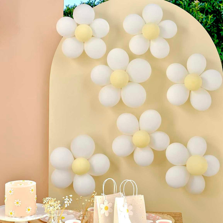 Daisy Balloon Decorations - Ditsy Daisy - Ginger Ray - Jolie Fete UK