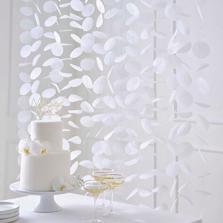 White Paper Wedding Backdrop - White Hanging Backdrop Decoration - White Wedding - Modern Luxe Wedding Supplies - White Party Decorations - Jolie Fete UK