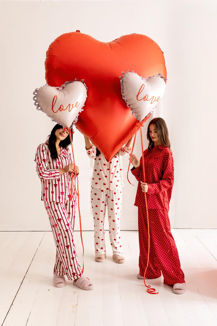 Valentine's Love Balloon - Large Cream & Red Heart Valentines Day Balloon - Valentines Day Decorations - Valentine's Day Party Balloons - Jolie Fete UK