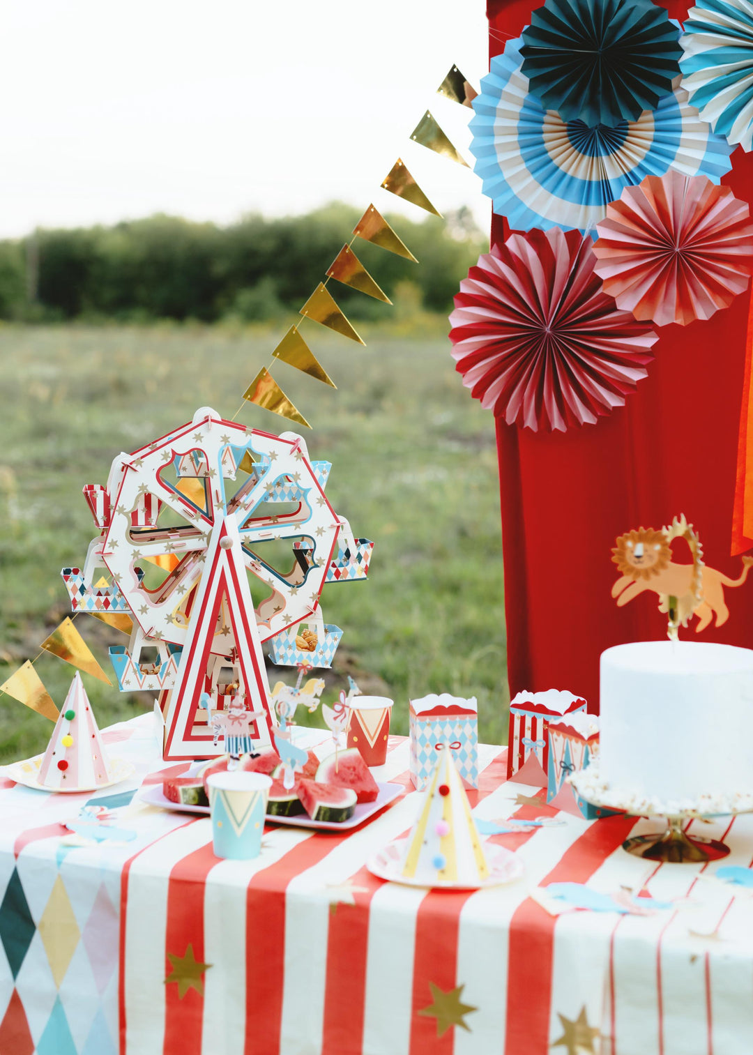 DIY Circus Party Snack Stand - Ferris Wheel Treat Stand - Carnival Party Supplies - Funfair Theme Centrepiece - Kids Birthday Party Supplies - Jolie Fete UK