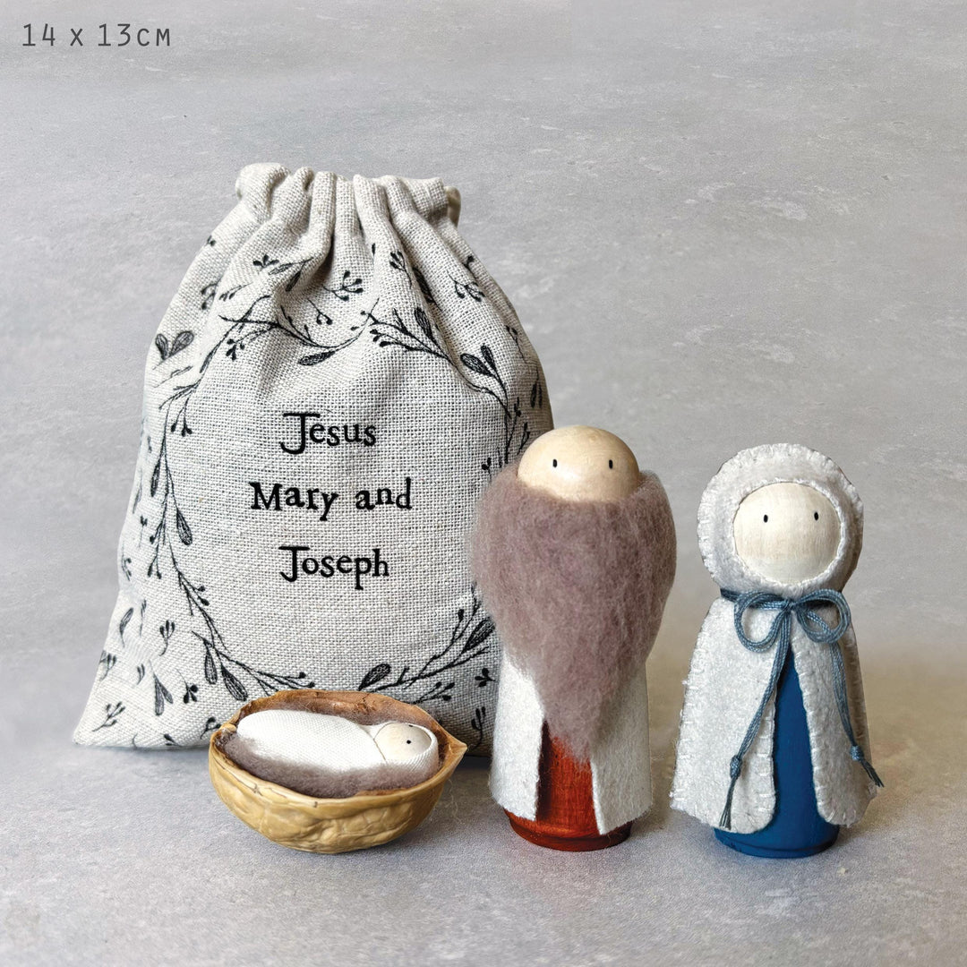 Needle Felted Christmas Nativity Set - Mini Wool Nativity Scene - Jesus, Mary & Joseph - Christmas Decorations - Nativity Gift Set - Jolie Fete UK