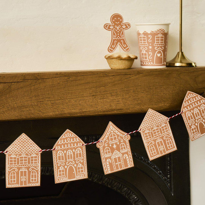 Gingerbread House Bunting - Gingerbread Christmas Banner - Christmas Decorations - Holiday Decor - 2m - Jolie Fete UK
