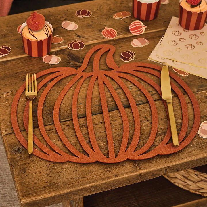 Halloween Pumpkin Felt Place Mats Pack of 4 - Autumnal Table Decor - Orange Placemats - Halloween Dinner Party - Halloween Place Settings - Jolie Fete UK