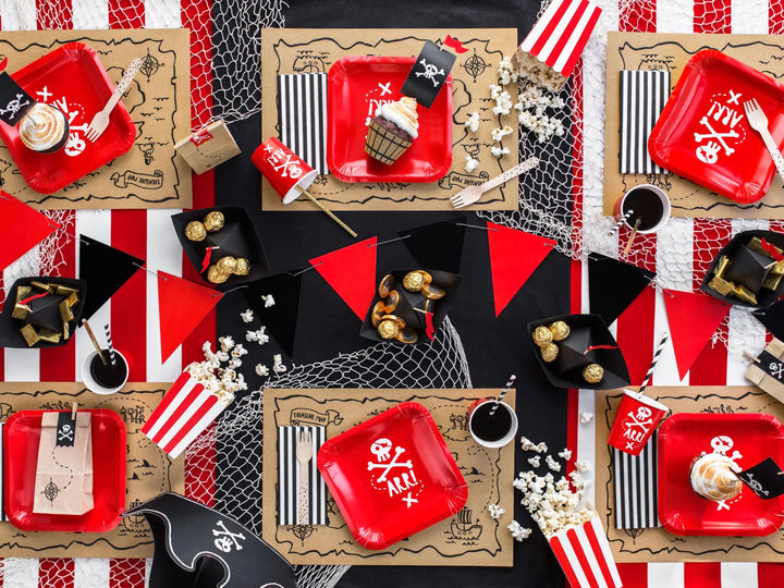 Red & White Striped Popcorn Boxes - Classic Carnival Style Party Favour Boxes - 6 Pack - Fairground Favours - Sweet boxes - Pirates Party - Jolie Fete UK