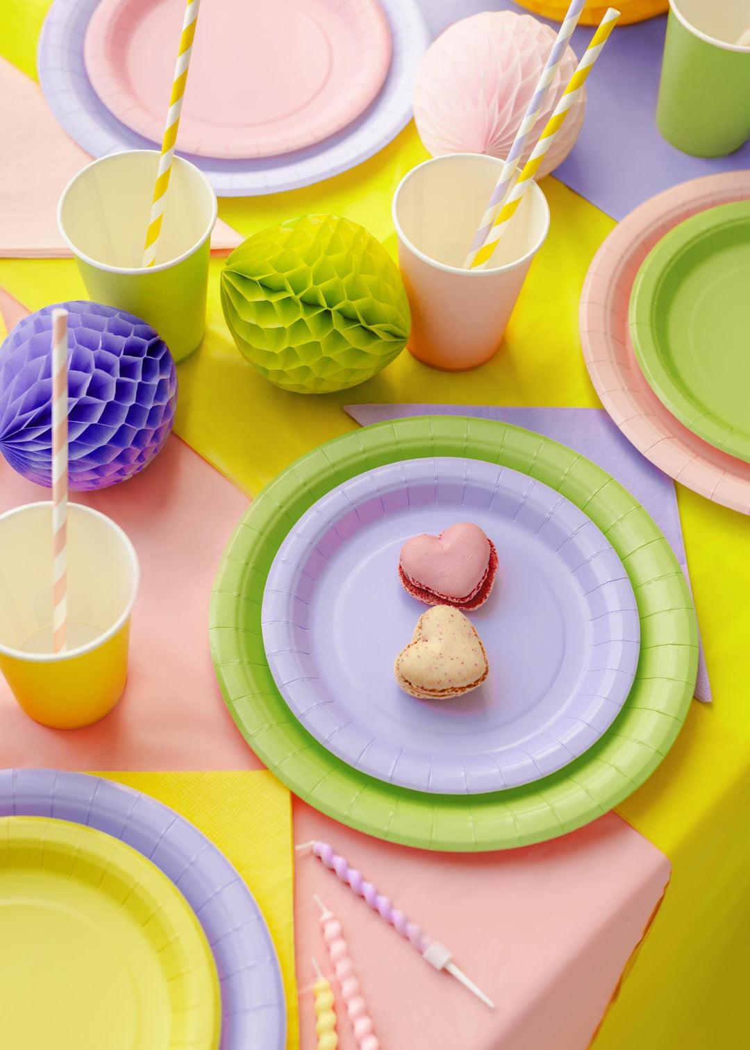 Lilac Paper Plates 18cm - Light Pastel Violet Small Party Plates - Dessert Plates - Kids Birthday - Mermaid Party - Pack of 6 - Jolie Fete UK