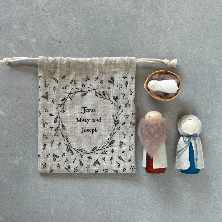 Needle Felted Christmas Nativity Set - Mini Wool Nativity Scene - Jesus, Mary & Joseph - Christmas Decorations - Nativity Gift Set - Jolie Fete UK