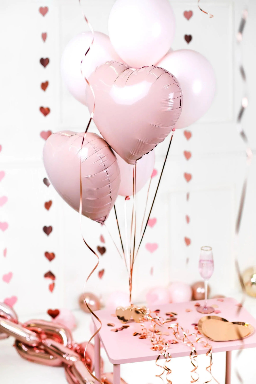 Rose Gold Balloon Weight - Rose Gold Hearts Balloon Weight - 120g - Jolie Fete UK