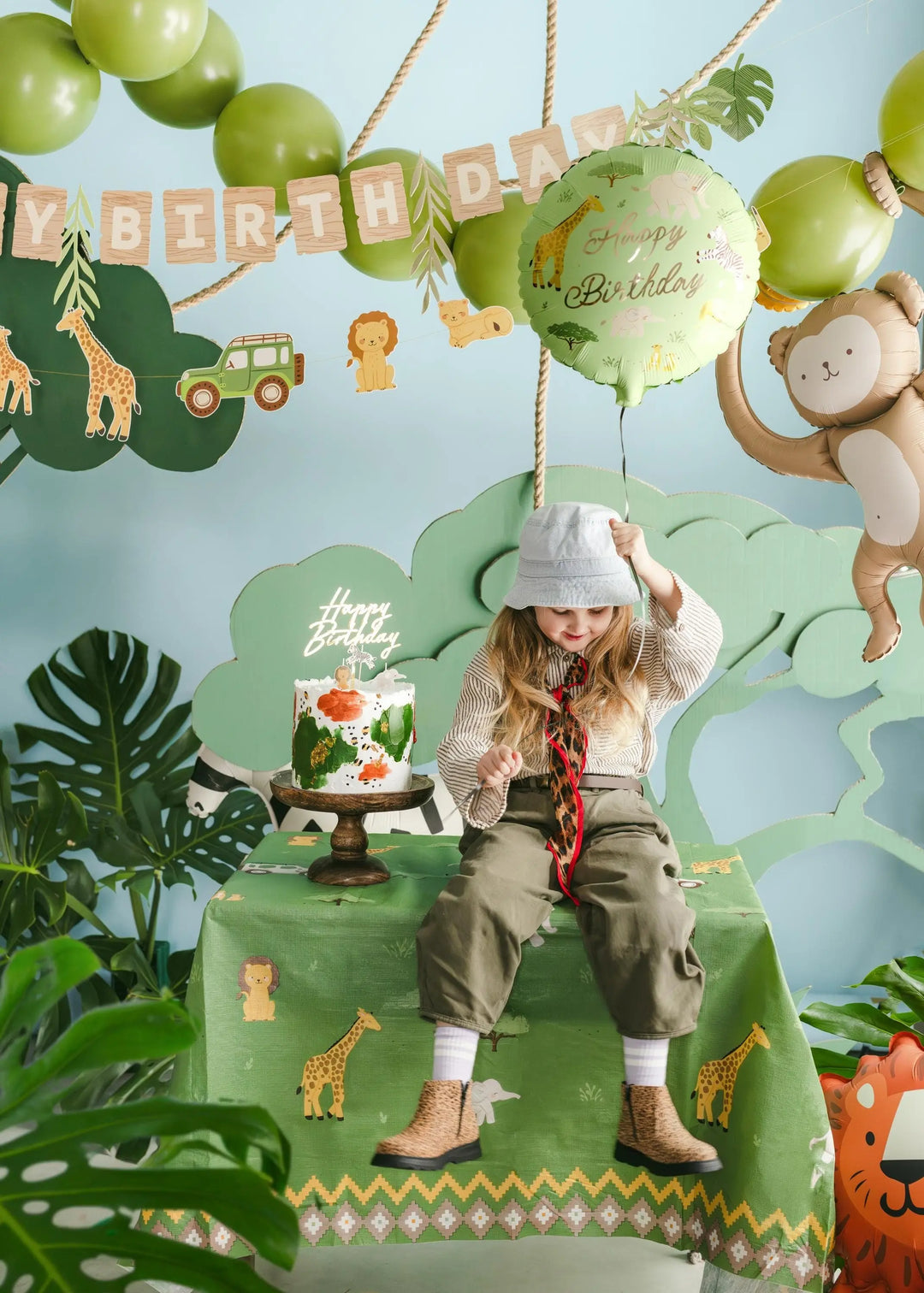 Safari Animal Happy Birthday Balloon - Jungle Theme Foil Balloon - Kids Birthday Balloons - Wild One Party - Giraffe, Zebra, Lion, Elephant - Jolie Fete UK