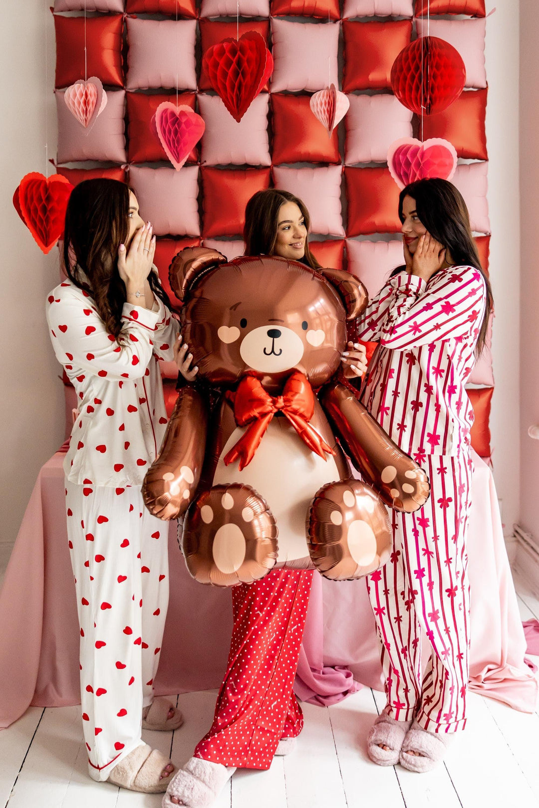 Teddy Bear Foil Balloon - 1st Birthday Air Fill Balloon - Large Sitting 3D Bear Prop - We Can Bearly Wait Baby Shower Decor - No Helium - Jolie Fete UK
