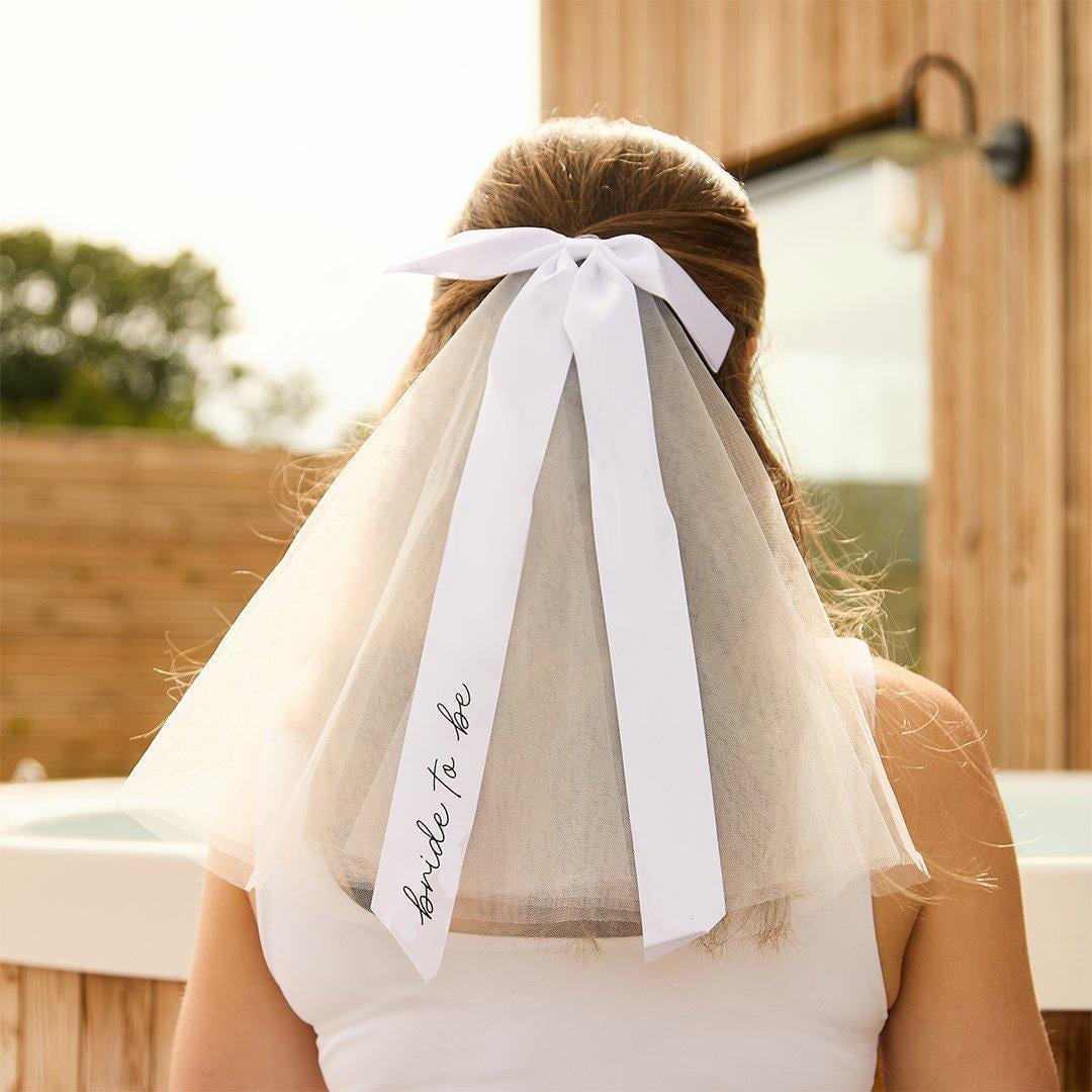 White Hen Party Veil With Large Satin Bow - Bride To Be Veil - Coquette Bridal Hair Accessory Black Script -Hootyballoo She's Tying The Knot - Jolie Fete UK