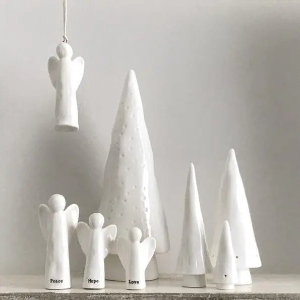 Porcelain Christmas Tree - White Conical Christmas Tree With Gift Box - Christmas Decorations - Christmas Gift Set - East Of India - Jolie Fete UK