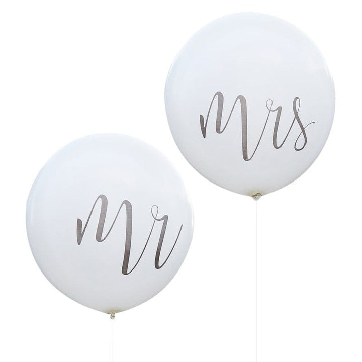Giant Mr and Mrs balloons - Huge white Mr and Mrs wedding balloons - Wedding decorations - Rustic country wedding balloons - Pack of 2