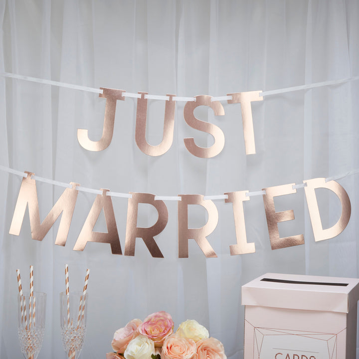 Rose gold Just Married bunting - Wedding bunting - Rose gold bunting -Rose gold wedding decor-Wedding decorations-Top table banner-Geo blush