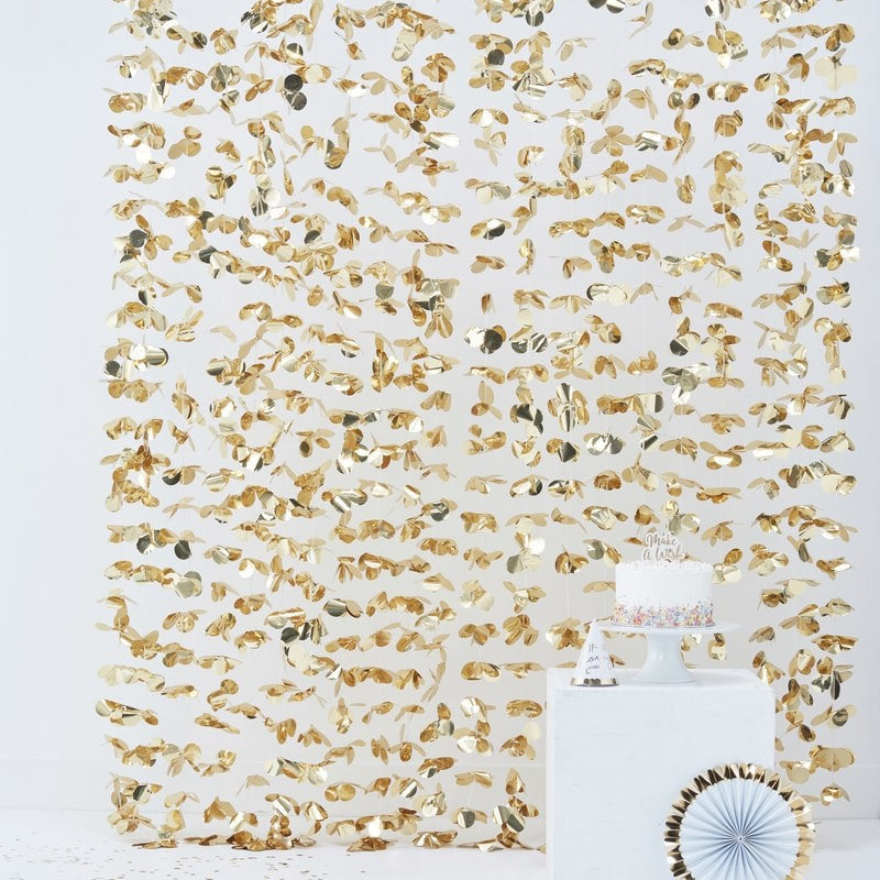 Gold photo booth backdrop - Gold party backdrop - Hanging foiled gold garland - Party decorations - Gold fringe curtain - New years decor