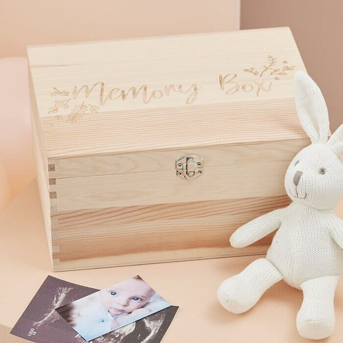 Wooden Baby Memory Keepsake Box - Wooden Memory Box - Baby Shower Gift - Baby Shower Keepsake - New Mum Gift - Baby In Bloom