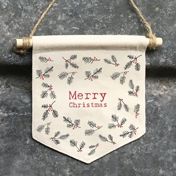 Merry Christmas Pennant - Small Fabric Merry Christmas Sign With Berries - Double Sided Wooden Sign With Robins - Christmas Decorations