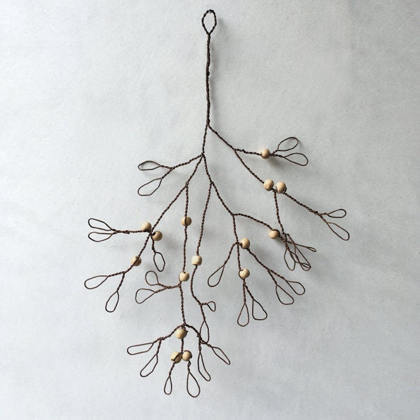 Wire Mistletoe Bunch - Christmas Hanging Decoration - Wire Christmas Wreaths & Swags - Christmas Decorations - Holiday Decor Wreaths