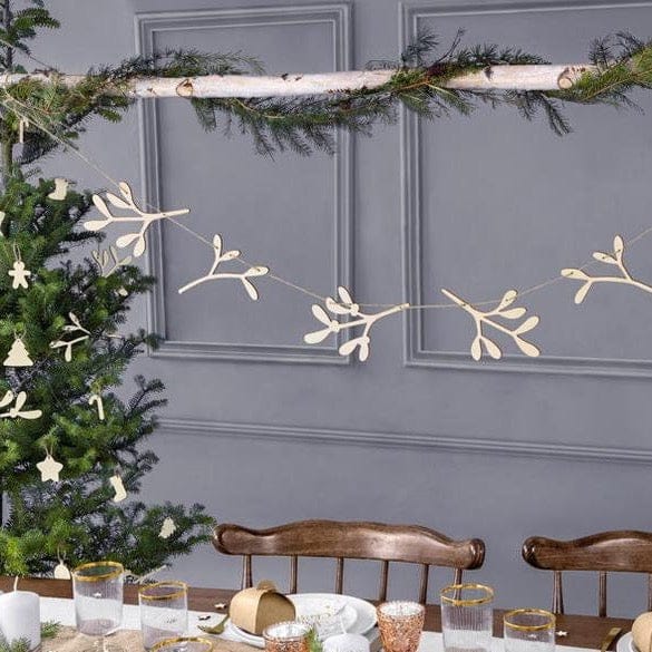 Wooden Mistletoe Bunting - Wooden Christmas bunting - Christmas decorations - Merry Christmas garland - Rustic Christmas - Holiday Decor